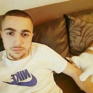 Meet your Posher, Eno